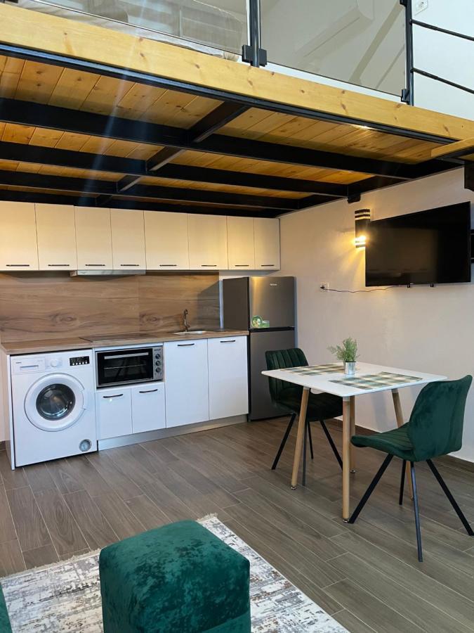 D&E Apartaments Tirana Buitenkant foto