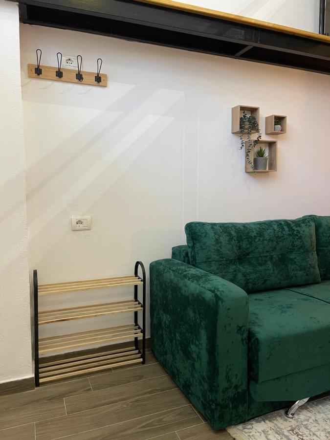 D&E Apartaments Tirana Buitenkant foto