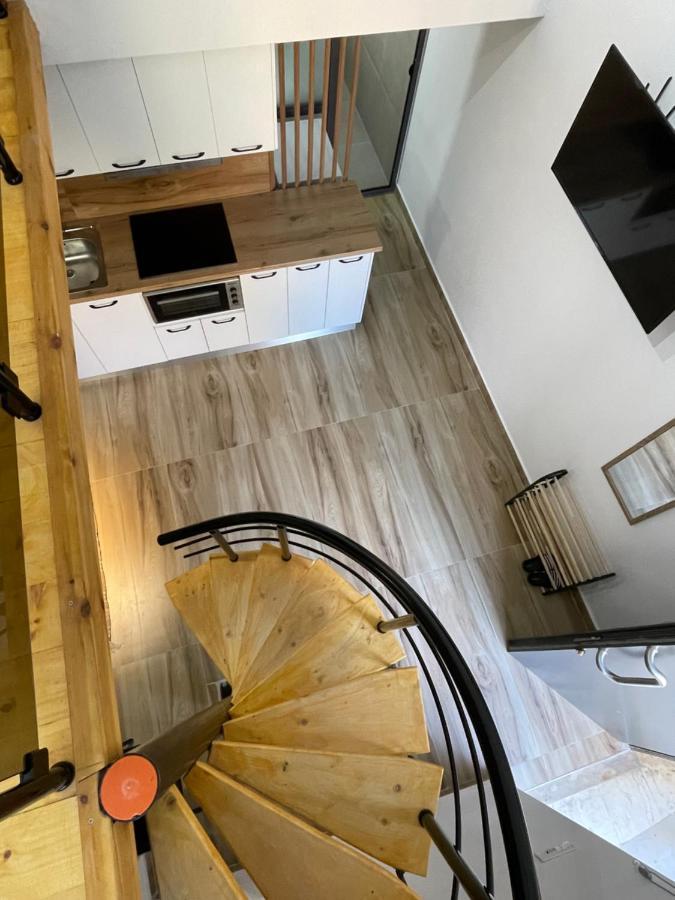 D&E Apartaments Tirana Buitenkant foto